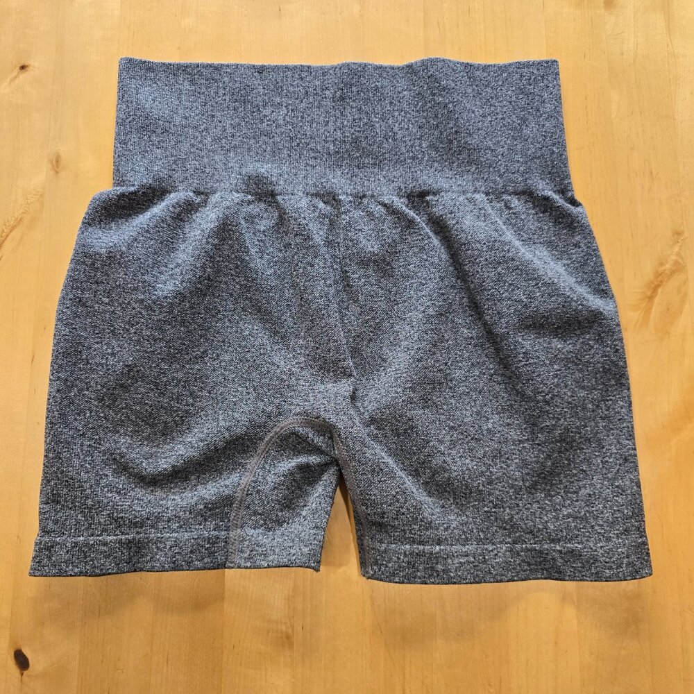 Women's Bike Yoga Workout Shorts Gray Grey Sz L Large Unbranded